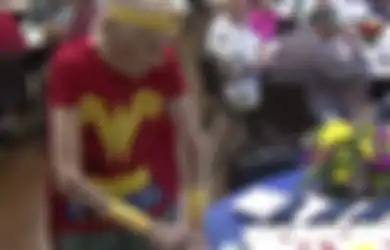 Mary Cotter, Merayakan Ulang Tahun ke-103 dengan Kostum Wonder Woman Lengkap