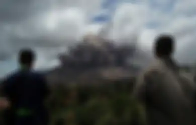 Foto Letusan Gunung Sinabung Jadi Photo of The Day The New York Times dan Reuters
