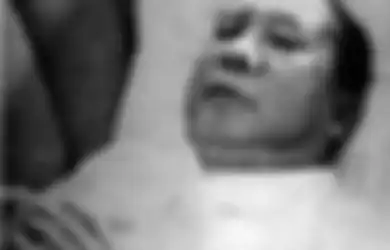 Saat Ahli Forensik Mun'im Idries Membantah Pernyataan Ratna Sari Dewi Soal Sebab Kematian Bung Karno