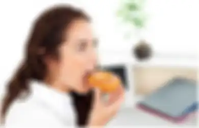 Ingin Cegah Kegemukan? Mudah! Kunyahlah Makanan Secara Perlahan!