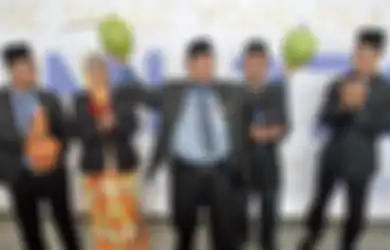 Bomoh Ikut Mencari Pesawat Malaysian Airlines Yang Hilang