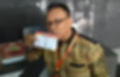 Penuturan Saksi yang Nyatakan Suami Mirna Bertemu Barista Kafe Oliver