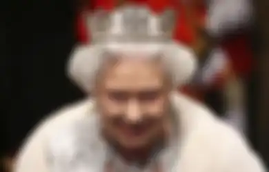 Ratu Elizabeth II Hampir Ditembak Oleh Penjaganya Sendiri
