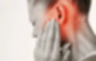 (Video) Ngeri! Wanita Ini Merasa Sakit Kepala Luar Biasa, Ternyata Makhluk Kecil Menyeramkan Ini Pernyebabnya
