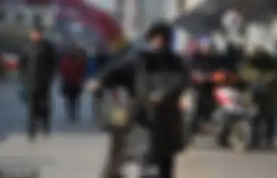 Demi Bantu 37 Anak Miskin, Petugas Kebersihan di China Ini Rela Menyisihkan Sebagian Gajinya