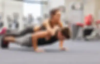 Suka Nge-gym Bareng Pasangan? Cobalah 5 Gaya Penambah Gairah Seksual Ini