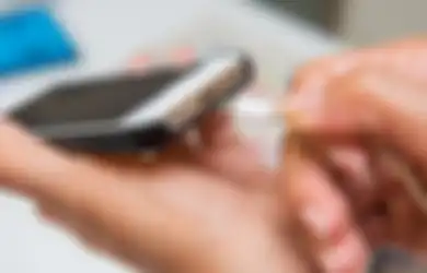 Mahasiswa Ini Tak Sengaja Menemukan Cara Supaya Baterai Handphone Kita Tahan Lama
