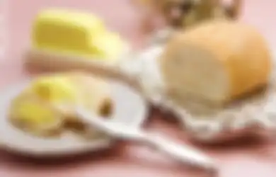 Saat Bagian Bawah Roti Jadi Hadiah Terindah dari Seorang Istri di Hari Ulang Tahun Pernikahan ke-30