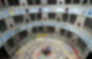 Menakjubkan! Selama 5 Tahun Nenek Ini Bangun Istana dengan Menggunakan 80 Ton Pecahan Porselen Senilai Rp75,4 Triliun