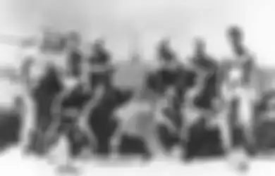 Saat PD II, JFK Sempat Dikira Gugur di Laut, Bahkan US Navy pun Sudah Lakukan Upacara Tabur Bunga
