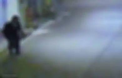 Setelah 8 Tahun dan Raup Rp3,5 Miliar, Aksi Ninja Pencuri Ini Akhirnya Terungkap ‘Secara Alami’