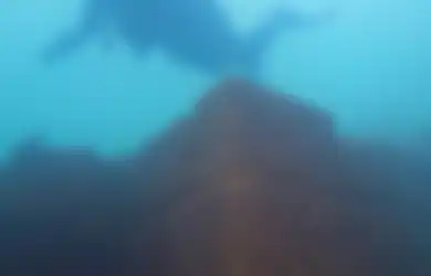 Mau Buktikan Legenda Monster Danau, Tim Periset Malah Temukan Sebuah Kastil Misterius di bawah Danau di Turki