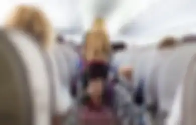 Sering Bepergian? Hindari 7 Hal Ini Saat Naik Pesawat karena Bisa Fatal Akibatnya!