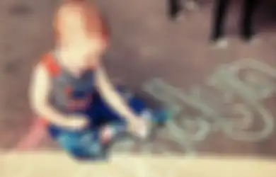 Tragis, Anak Ini Hipotermia Hingga Meninggal di Teras Rumah Saat Ibunya Sedang Pesta Narkoba!