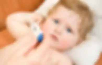 Kondisi-kondisi yang Harus Diwaspadai Orangtua ketika Si Kecil Demam