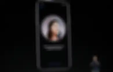 (VIDEO) Maaf Penggemar iPhone, Face ID pada iPhone X Ternyata Masih Belum Cukup Canggih
