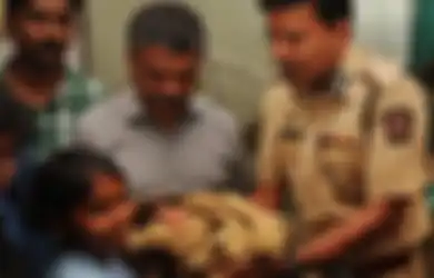 (Video) Baru Lima Jam Dilahirkan, Bayi Ini Diculik dari RS. Alasan Penculik Sungguh Sangat Kejam