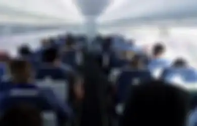 Ternyata Alasan Lampu kabin Dimatikan Saat Pesawat Take Off dan Landing Agar Penumpang Tak Nyaman dan Waspada