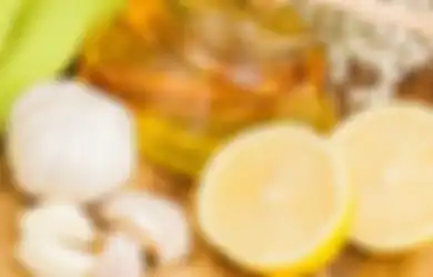 Inilah 8 Penyakit yang Dapat Disembuhkan dengan Ramuan Jahe, Bawang Putih, Madu, dan Begini Cara Meramunya!