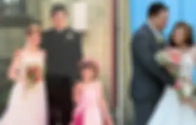 Pernah Berpura-pura Jadi Pengantin untuk Video Edukasi, 13 Tahun Kemudian Pasangan Ini Menikah Benaran