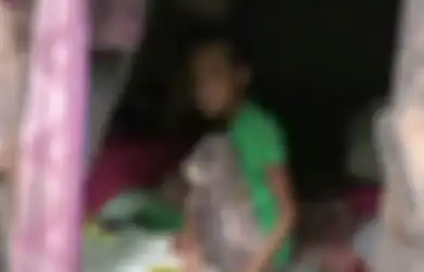 Hidup Dalam Gubuk Berukuran 1x1,5 Meter, Nenek Adawiyah Berjuang Menyambung Hidup Seorang Diri