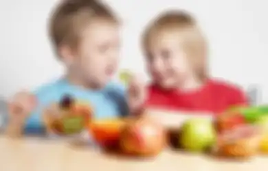  Mau Tumbuh Kembang Anak Optimal? Berikan 5 Macam Nutrisi Ini