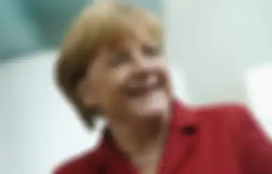 Gara-gara Corona, Menteri Dalam Negeri Jerman Tolak Jabat Tangan dengan Angela Merkel di Acara Penting