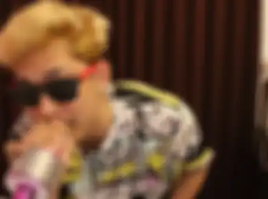 Terkenal Karena Berulah, Ferdian Paleka Dulunya Kerja dan Punya Gaji Besar, Resign dan Jadi Youtuber