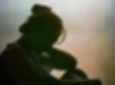 Rekomendasi Lagu Barat Tentang Cinta Bertepuk Sebelah Tangan, Dengerin