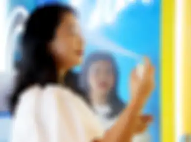 Didalam Ruangan Perlu Pakai Sunscreen Juga? Inilah Alasannya