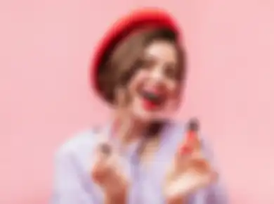 5 Alasan Lipstik Matte Bikin Bibir Cepat Kering, Simak Baik-baik