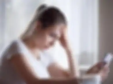 7 Cara Ampuh Menghadapi Gebetan yang Tidak Suka Chatting, Bisa Dicoba