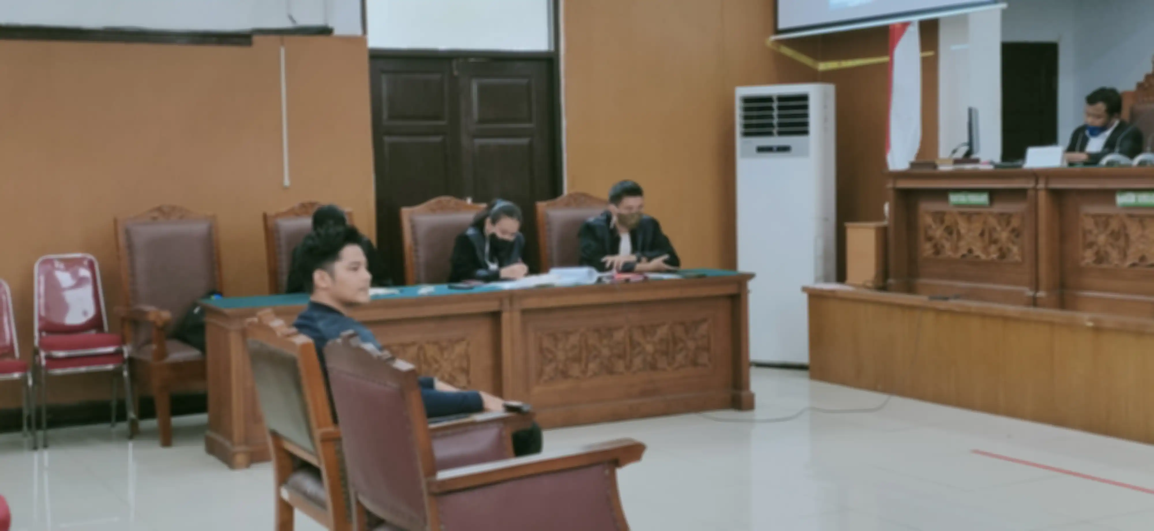 Fiki Alman saat hadir sebagai saksi di persidangan Vicky Prasetyo di Pengadilan Negeri Jakarta Selatan, Rabu (2/9/2020).