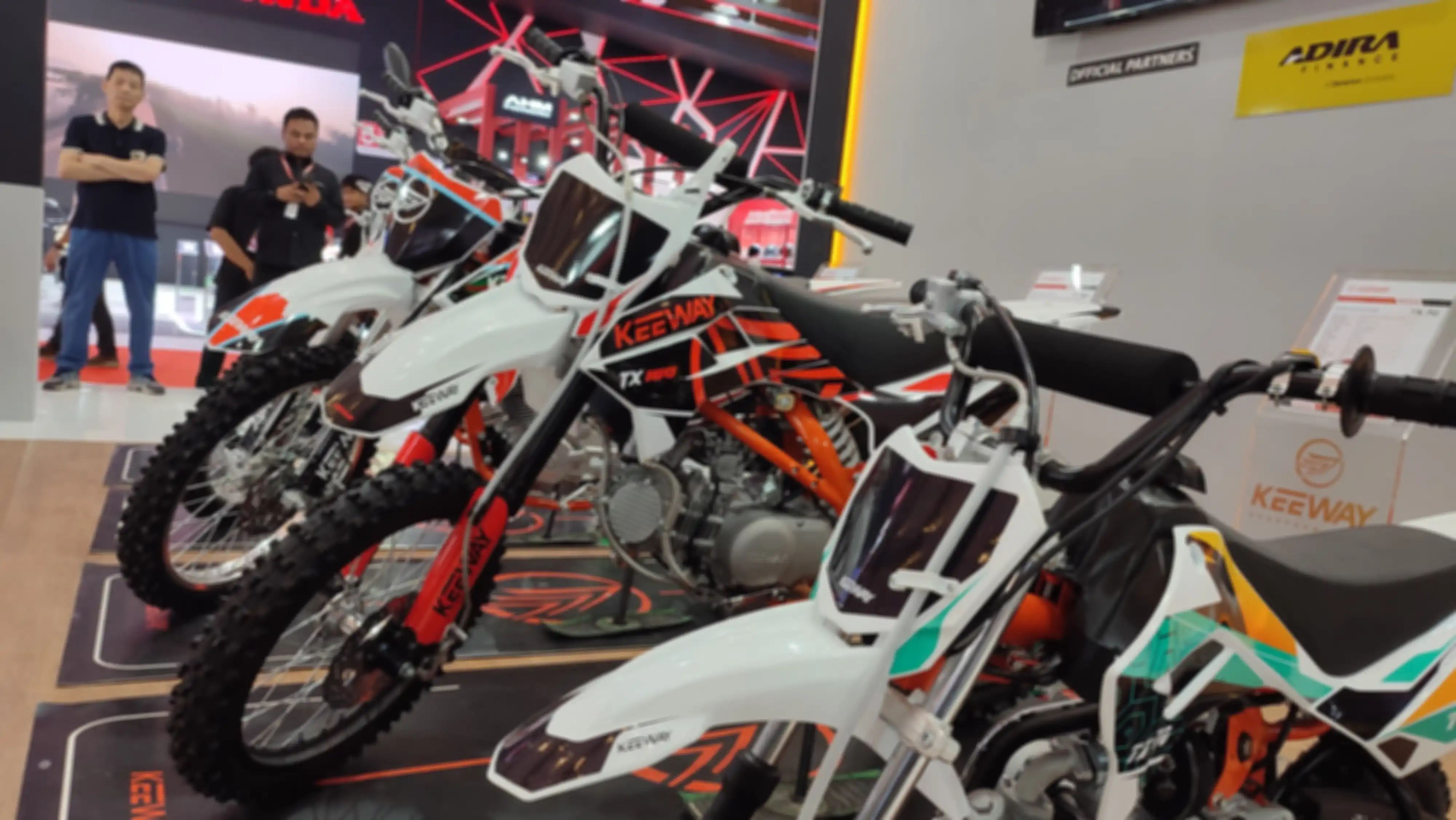 Beberapa motor trail Keeway yang rilis di IIMS 2024. Ternyata bukan road legal.