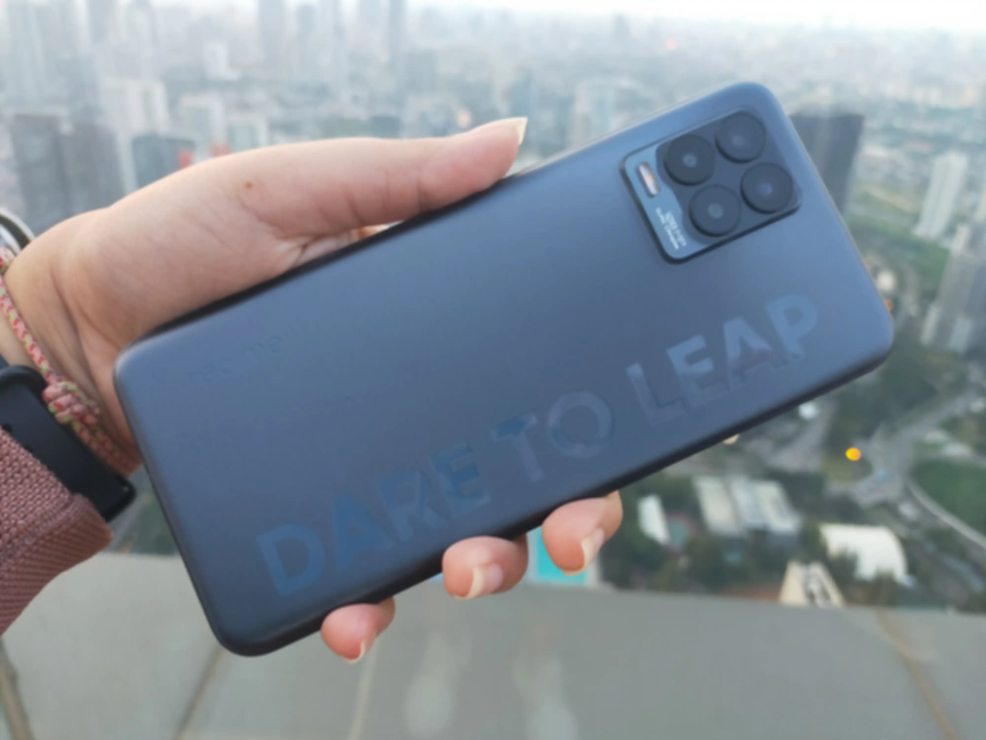 Tampilan realme 8 Pro.
