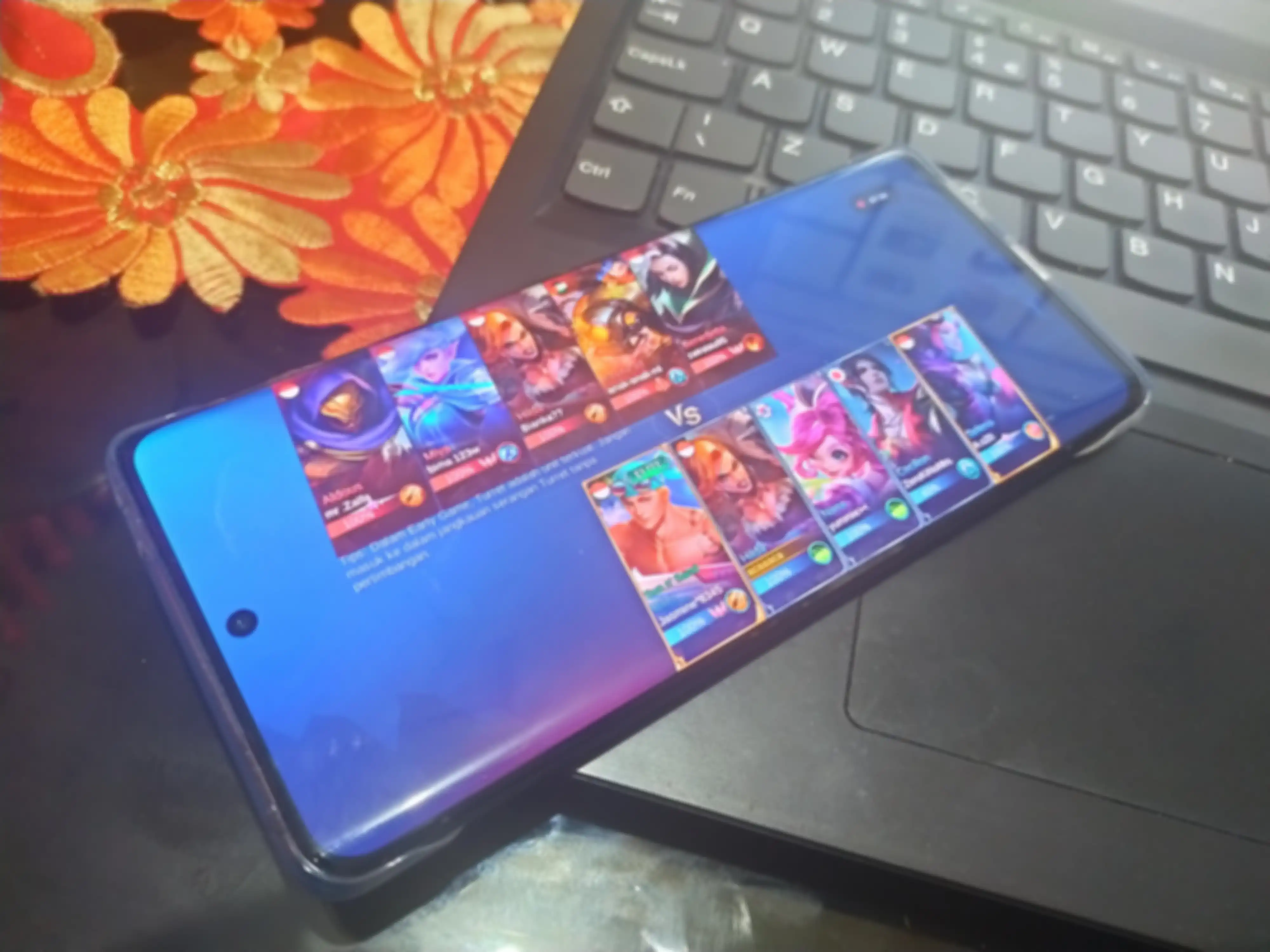 Bermain game Mobile Legends di vivo X60 Pro