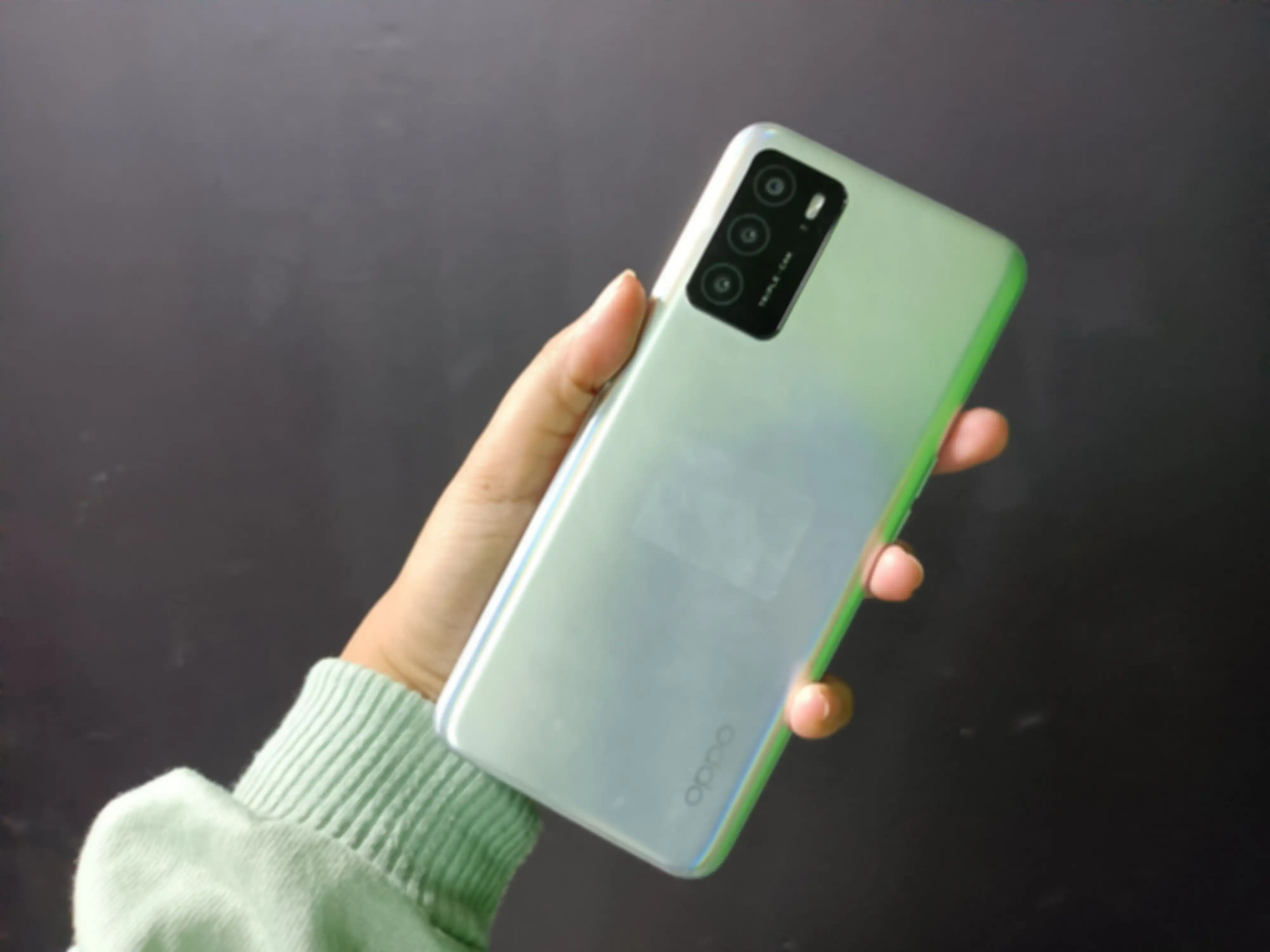 OPPO A16