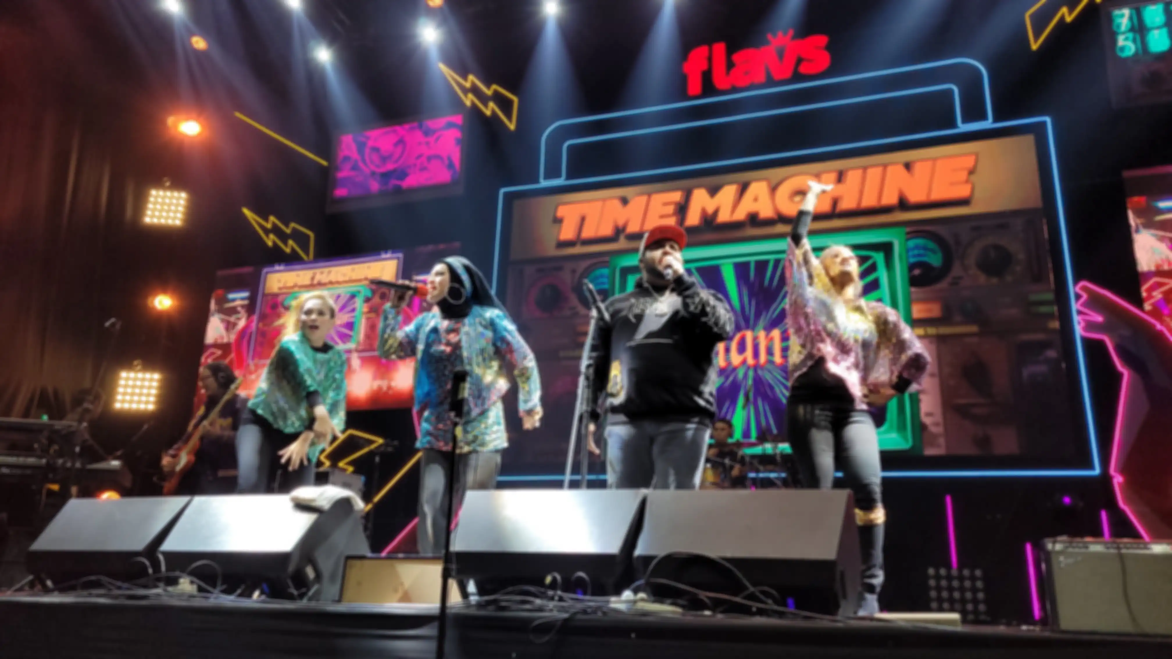 Penampilan Imaniar di panggung Boombox Stage Flavs Festival 2022 hari pertama pada Sabtu (10/9/2022).