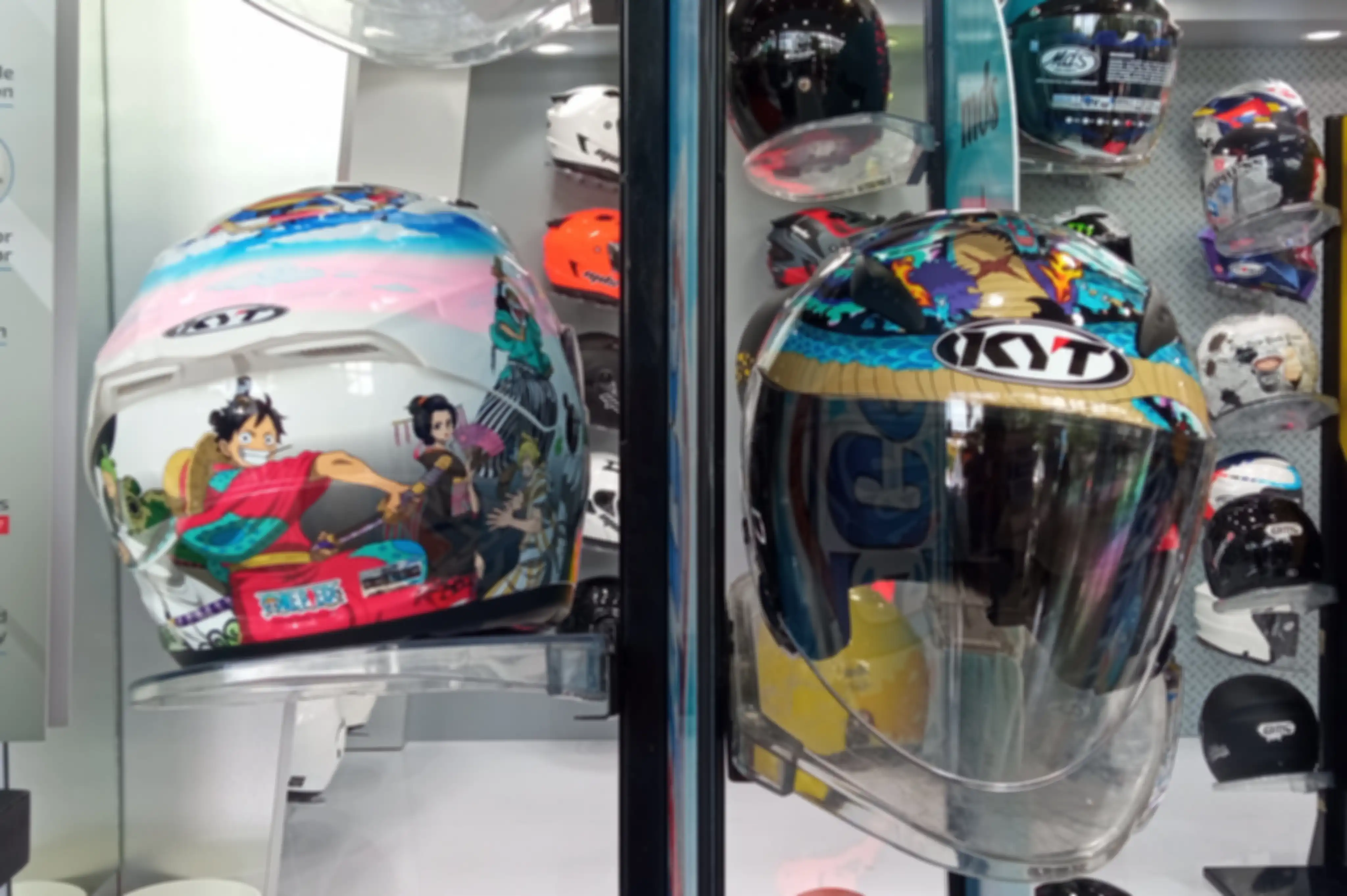 Helm KYT One Piece di GJAW 2024