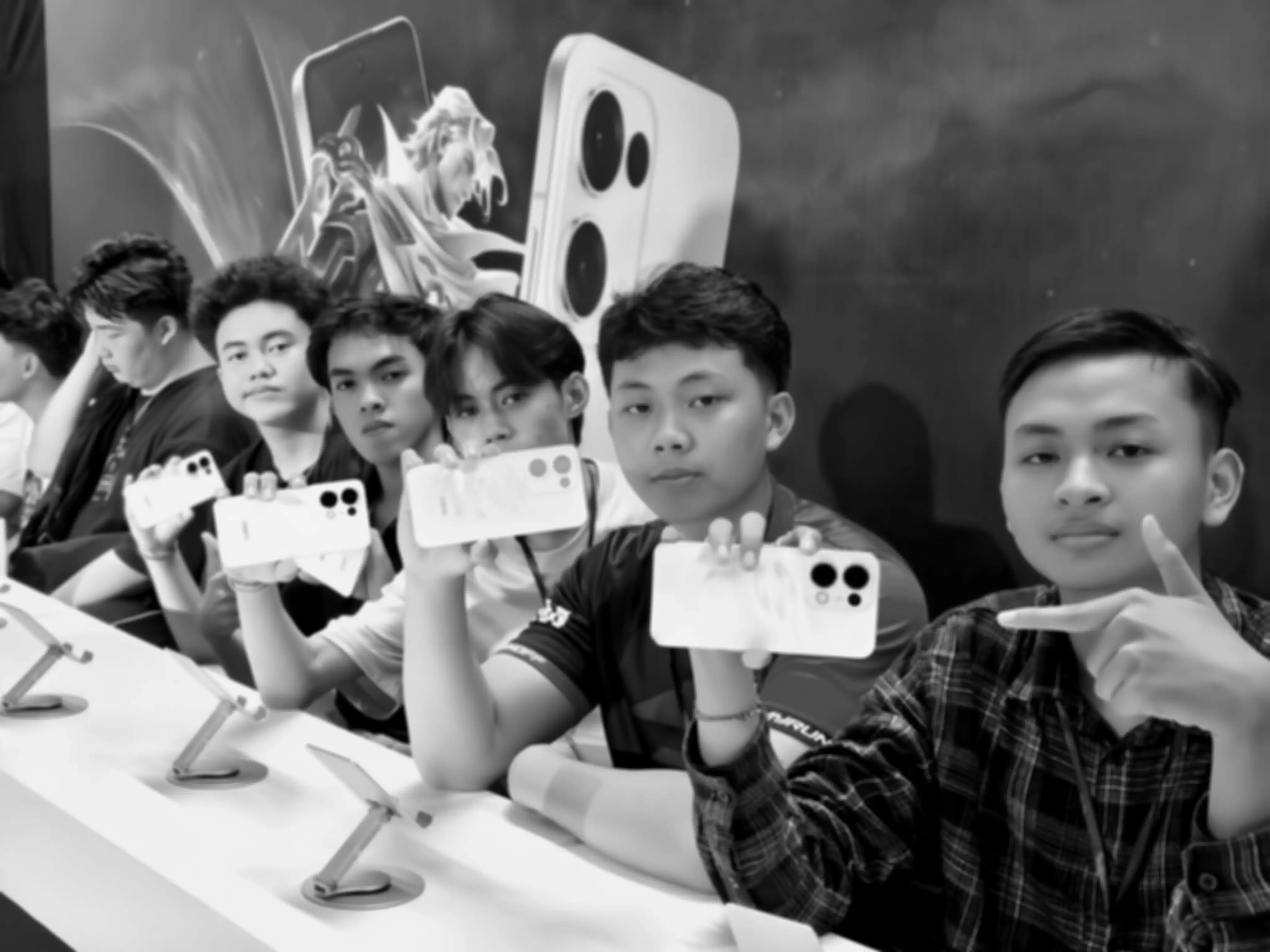 OPPO Reno13