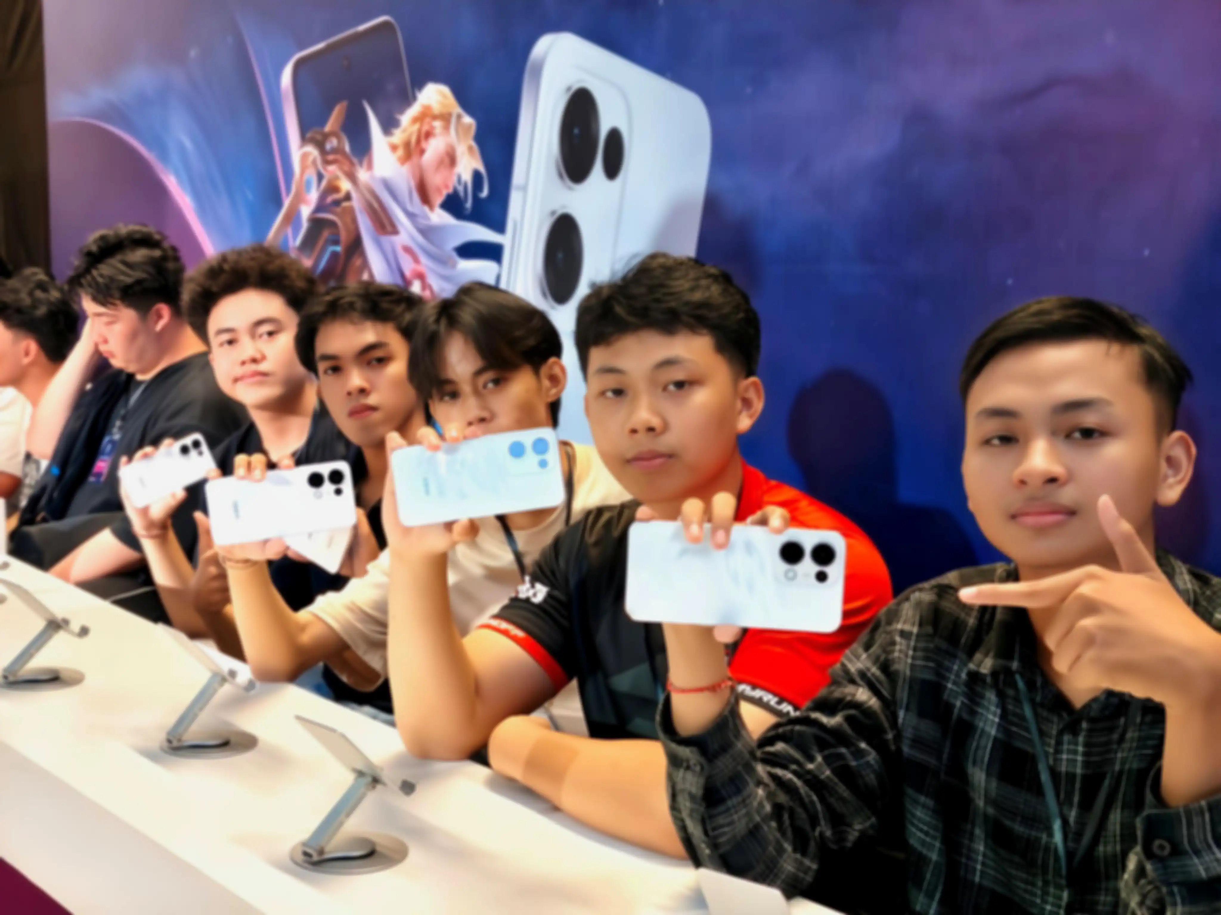 OPPO Reno13