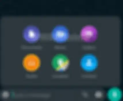 Tangkapan layar fitur terbaru yang memungkinkan untuk gunakan Messenger Rooms langsung dari WhatsApp.
