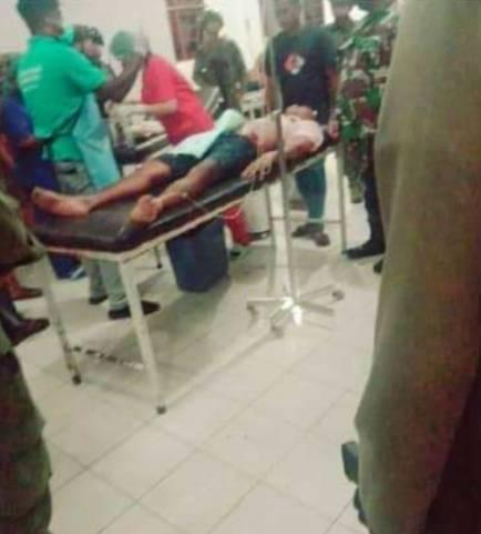 Foto jenazah Sertu Ari Baskoro beredar di media sosial. Prajurit yang bertugas di Papua ini adalah anggota Kodam Iskandar Muda Banda Aceh. 