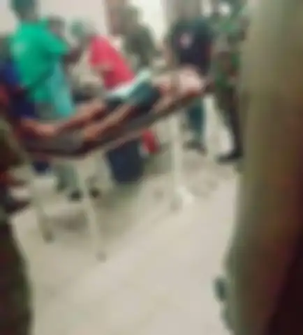 Foto jenazah Sertu Ari Baskoro beredar di media sosial. Prajurit yang bertugas di Papua ini adalah anggota Kodam Iskandar Muda Banda Aceh. 