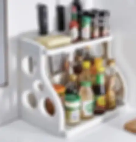 Koleksi bumbu dapur ditata biar foto dapur mungil kian tampak rapi. Bumbu dapur juga lebih awet dengan 9 trik simpel ini.