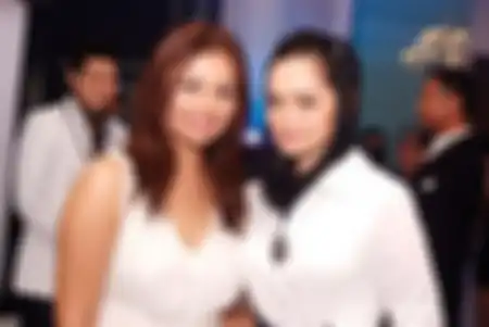 Emilia Hanafi dan Siti Nurhaliza
