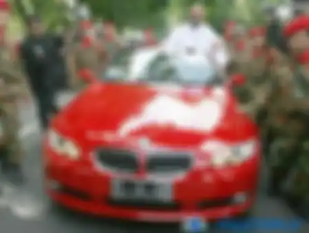 Foto terkini Lutfiana Ulfa bikin syok netizen. Perempuan yang dulu masih terlihat belia kini berubah drastis di usia 25 tahun. 