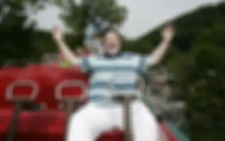 Amy Wolfe dengan Roller Coaster