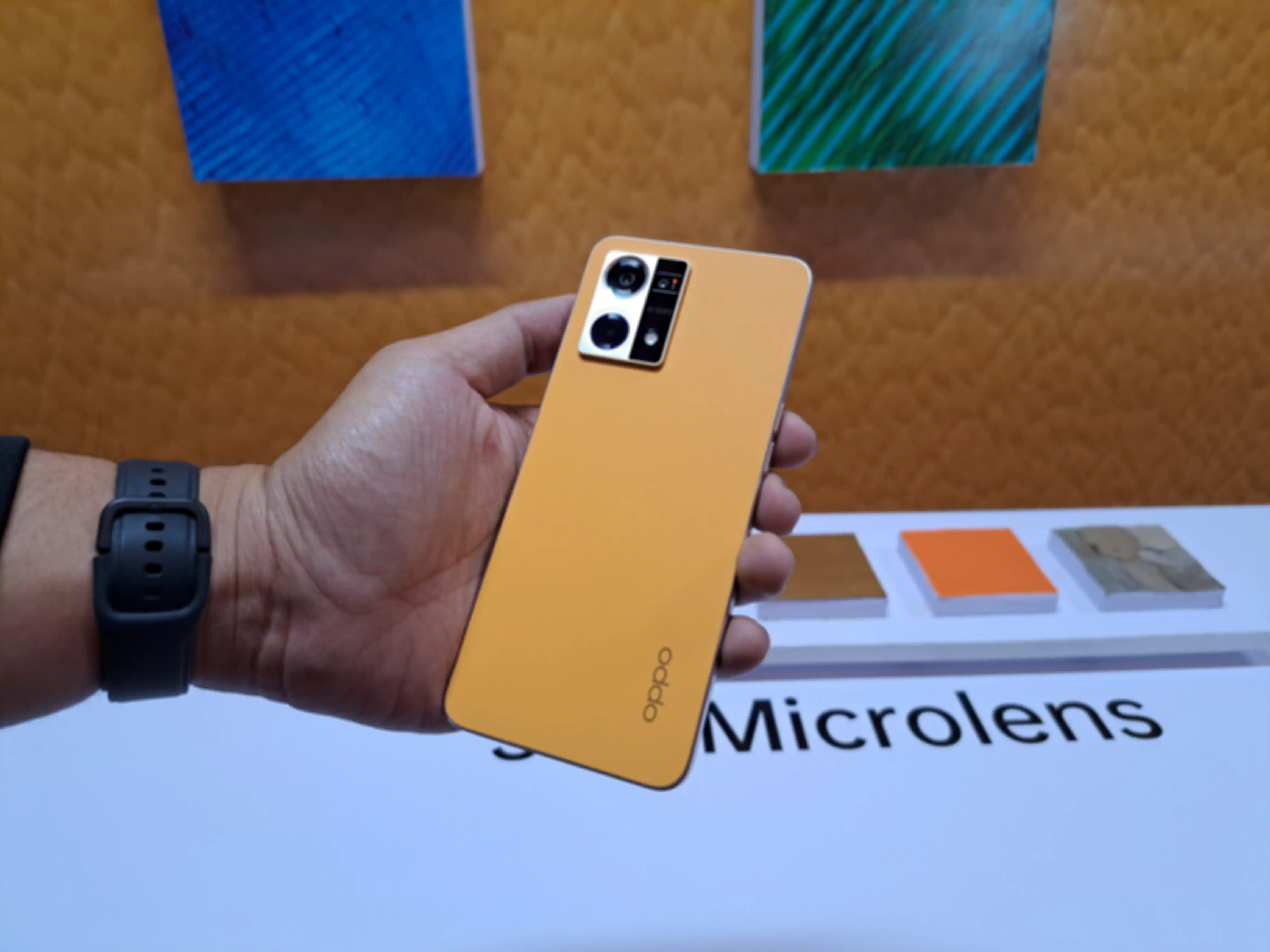 OPPO Reno7