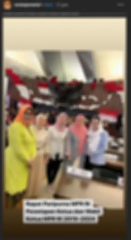 Potret Mulan Jameela saat rapat paripurna MPR RI